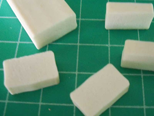 Sealing foam rubber strip密封發(fā)泡膠條
